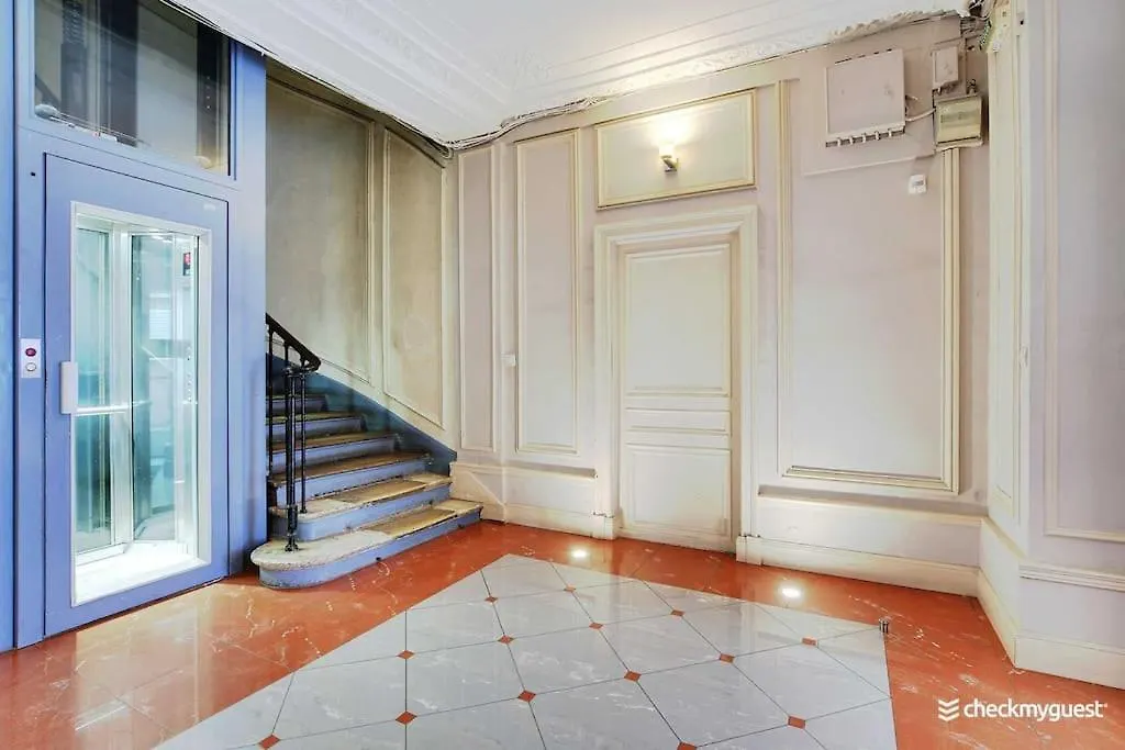 Wonderful 3bedr Saint Honore